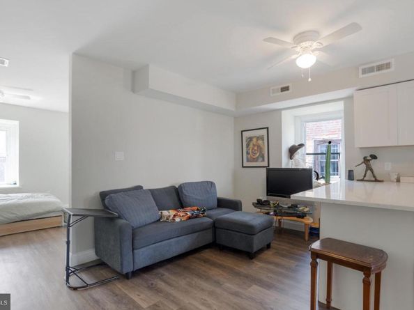 3813 Baring Street, Philadelphia PA 19104