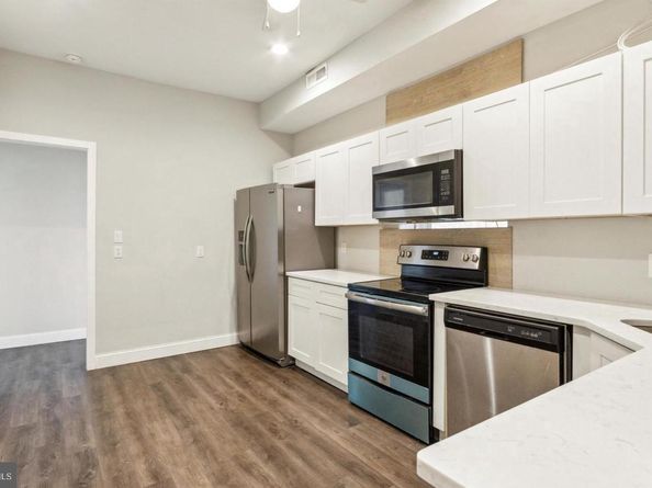 3813 Baring Street, Philadelphia PA 19104