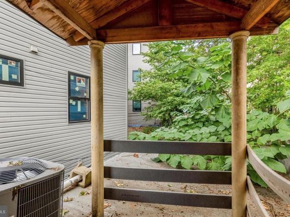 3813 Baring Street, Philadelphia PA 19104