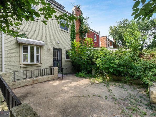 521 Foxhall Place SE, Washington DC 20032
