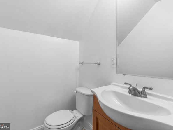 521 Foxhall Place SE, Washington DC 20032
