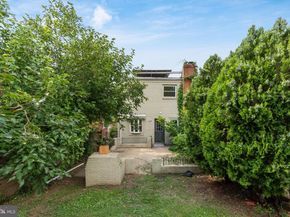 521 Foxhall Place SE, Washington DC 20032