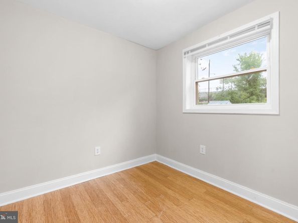 521 Foxhall Place SE, Washington DC 20032