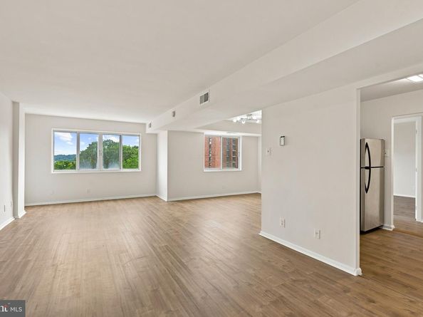 5340 Holmes Run Parkway 702, Alexandria VA 22304