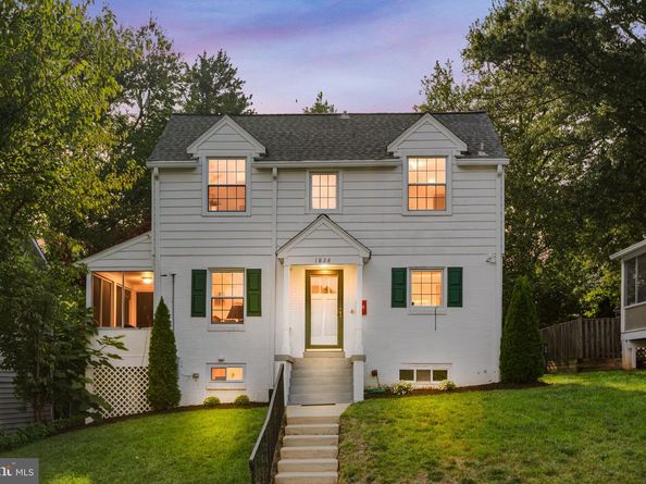 1826 N Quesada Street N, Arlington VA 22205
