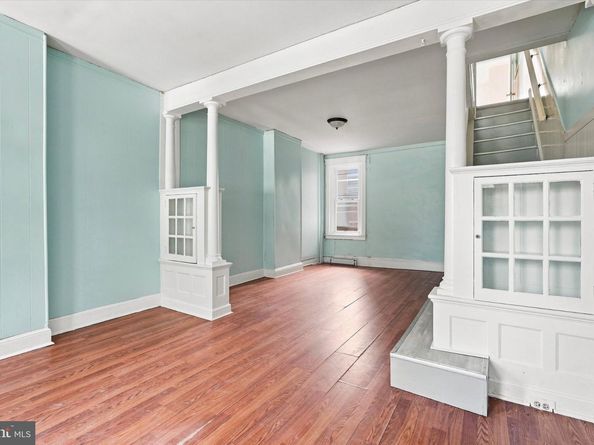 634 Indiana Avenue, Philadelphia PA 19133