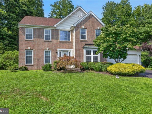307 Frazer Drive, Yardley PA 19067