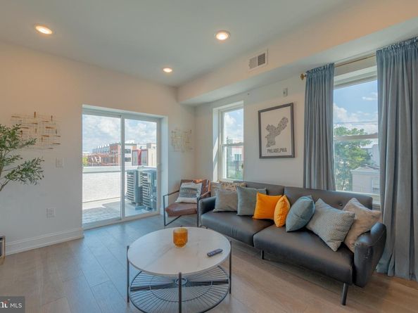 1901 N 2nd Street, Philadelphia PA 19122