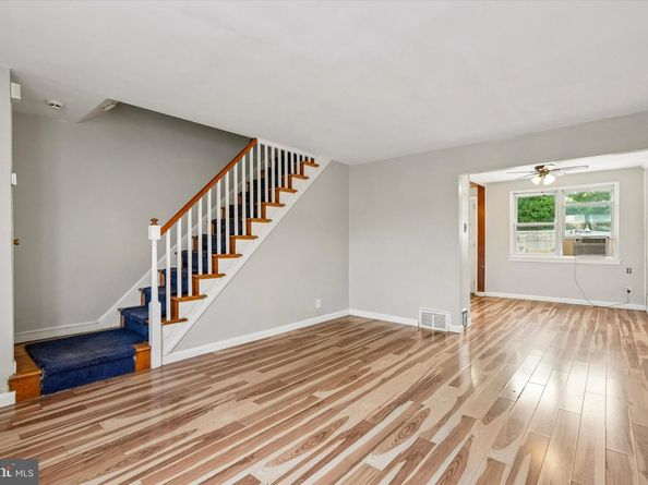 5954 Newtown Avenue, Philadelphia PA 19120