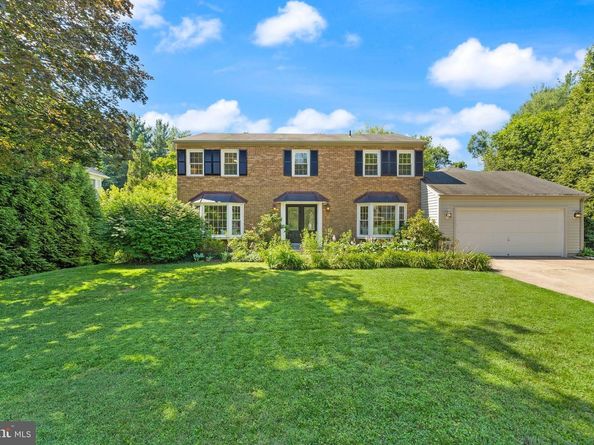 9719 Cinnamon Creek Drive, Vienna VA 22182