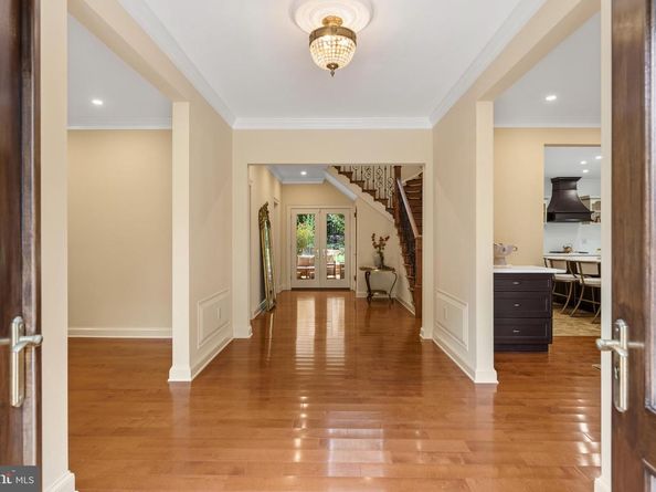 204 Primrose Street, Chevy Chase MD 20815