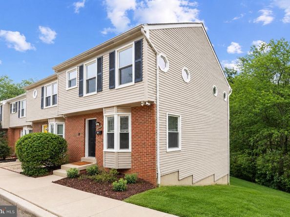 2213 S Pollard Street, Arlington VA 22204