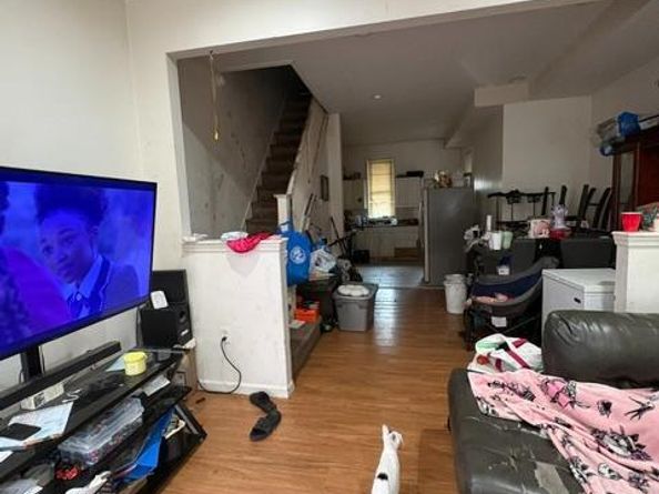 2446 N Hollywood Street, Philadelphia PA 19132
