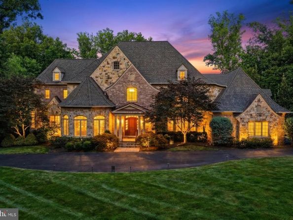 1239 Daleview Drive, Mclean VA 22102