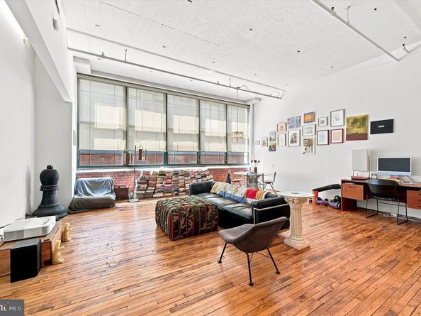 314 N 12TH Street 505, Philadelphia PA 19107