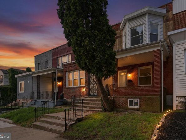 2632 S Lloyd Street, Philadelphia PA 19153