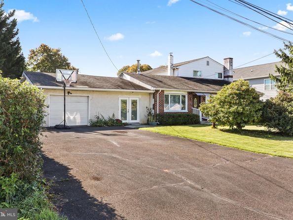 1721 Fourth Street, Langhorne PA 19047