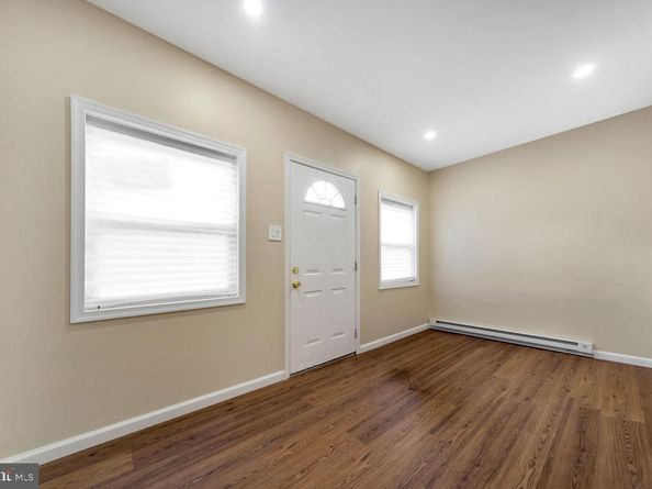 1016 Andrews Avenue, Darby PA 19023