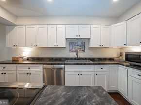 209 E Chelsea Circle, Newtown Square PA 19073