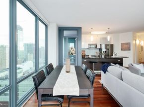 2101 Market Street 3307, Philadelphia PA 19103