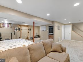 11 Gunning Lane, Langhorne PA 19047