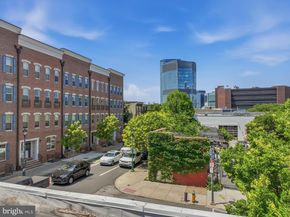 2429 South Street UNIT B, Philadelphia PA 19146
