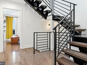 2002 E Moyamensing Avenue, Philadelphia PA 19148
