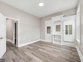 1622 N Dover Street, Philadelphia PA 19121