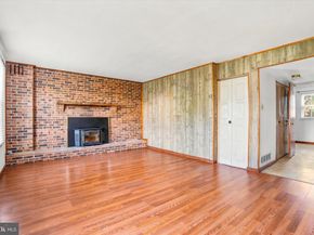 3218 Leeland Drive, Bensalem PA 19020