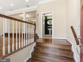 7522 Chrisland Cove, Falls Church VA 22042