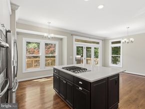 7522 Chrisland Cove, Falls Church VA 22042