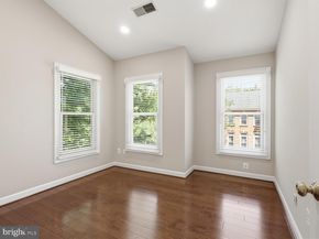 7522 Chrisland Cove, Falls Church VA 22042