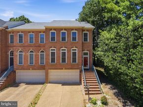 7522 Chrisland Cove, Falls Church VA 22042