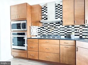 2620 Almond Street, Philadelphia PA 19125