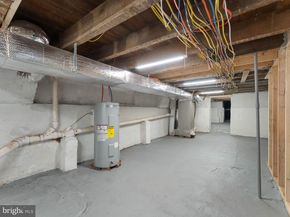 121 N 6TH Street, Darby PA 19023