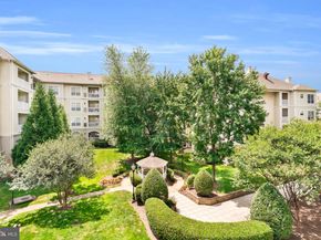 4551 Strutfield Lane 4308, Alexandria VA 22311