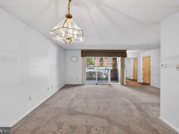 2015 Welsh Road D53, Philadelphia PA 19115