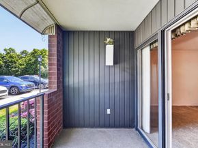 2015 Welsh Road D53, Philadelphia PA 19115