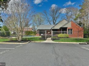 2015 Welsh Road D53, Philadelphia PA 19115