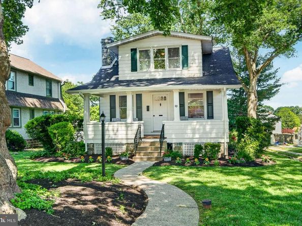 89 Saxer Avenue, Springfield PA 19064