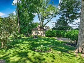 89 Saxer Avenue, Springfield PA 19064