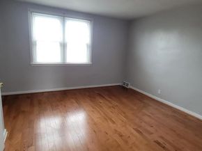 2838 Tyson Avenue, Philadelphia PA 19149