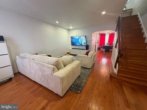 2838 Tyson Avenue, Philadelphia PA 19149