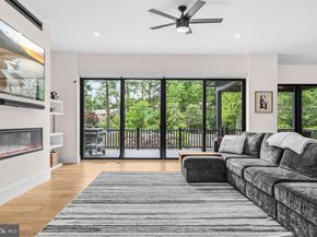 909 Myers Circle SW, Vienna VA 22180