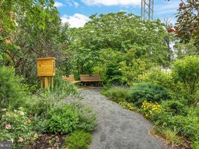909 Myers Circle SW, Vienna VA 22180