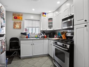 945 Daly Street, Philadelphia PA 19148