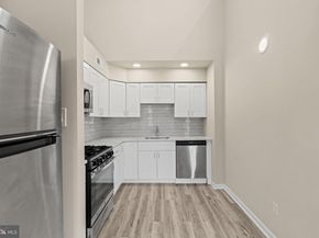 9551 James Street 15B, Philadelphia PA 19114