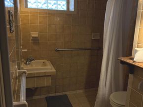 730 W Erie Avenue, Philadelphia PA 19140