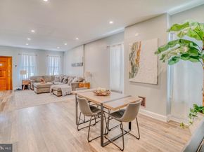 320 Hermitage Street, Philadelphia PA 19128