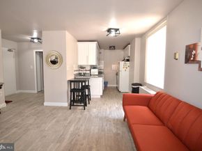522 21st Street NW 312, Washington DC 20006